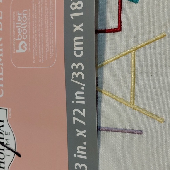 Holiday Time Multicolor Table Runner - Picture 4 of 5